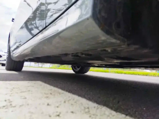 Mercedes-Benz E-Class — Фото автомобиля 4