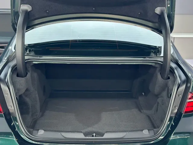 Jaguar XEL — Фото автомобиля 20