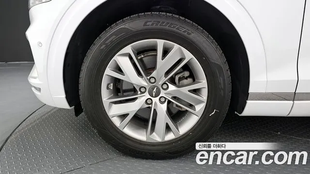 Genesis GV70 2.5T Бензин 2WD — Фото автомобиля 5