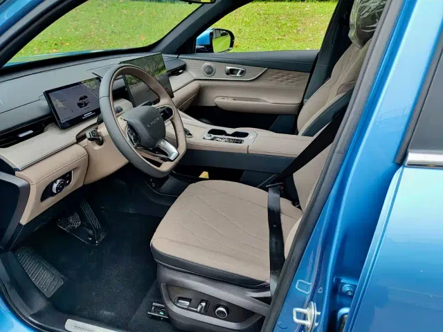 Chery Tiggo 8 PLUS C-DM — Фото автомобиля 7