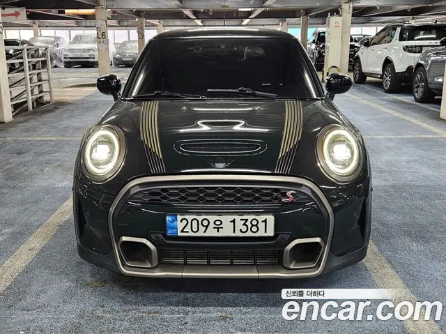 MINI Cooper — Фото автомобиля 3