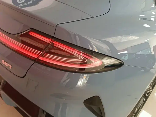 Xiaomi SU7 — Фото автомобиля 7