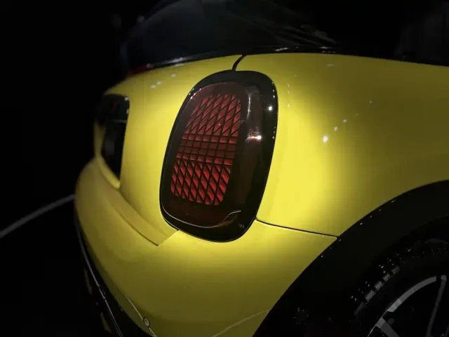 MINI Hatch — Фото автомобиля 15