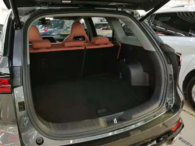 Changan CS75 Plus — Фото автомобиля 4