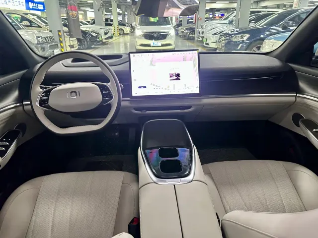 Changan Qiyuan A07 — Фото автомобиля 10