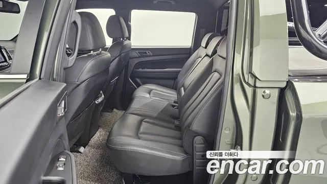 KG_Mobility_Ssangyong Rexton Новый Rexton Sport Khan Дизель 2.2 4WD — Фото автомобиля 22