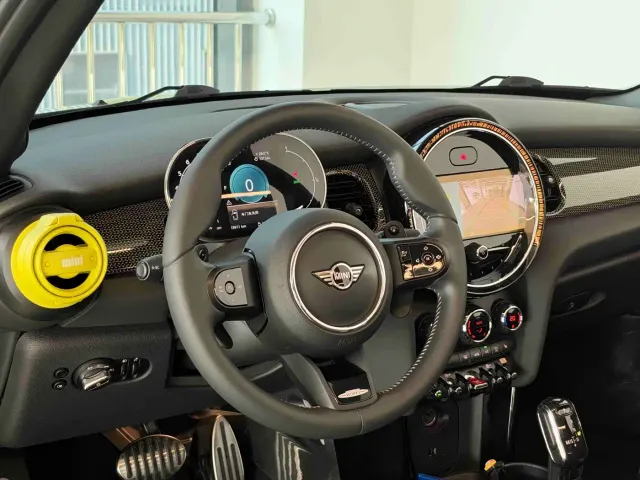 MINI Hatch — Фото автомобиля 10