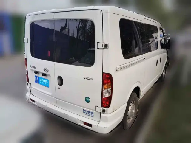 Maxus Xintu V80 — Фото автомобиля 2