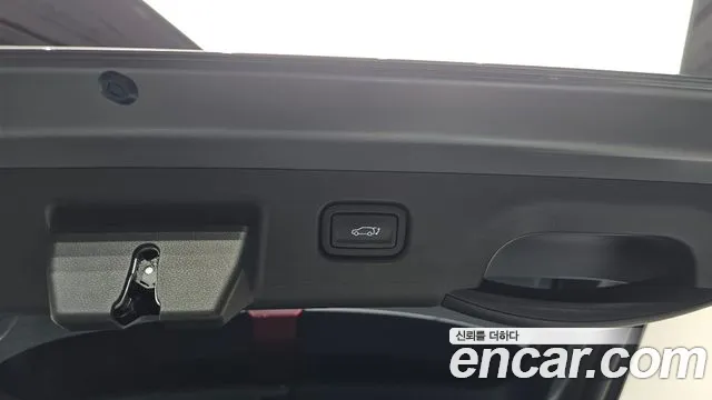 Hyundai Kona — Фото автомобиля 27