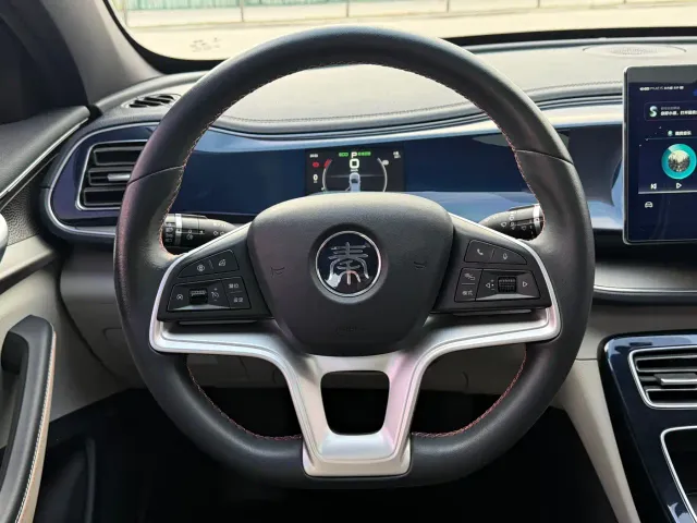 BYD Qin PLUS — Фото автомобиля 15