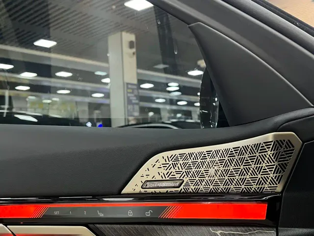 BMW 5 Series — Фото автомобиля 7