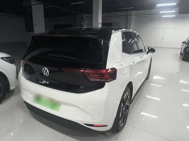 Volkswagen ID.3 — Фото автомобиля 6