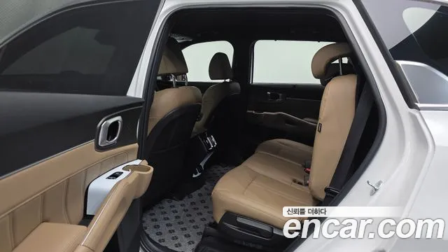 Kia Sorento — Фото автомобиля 22
