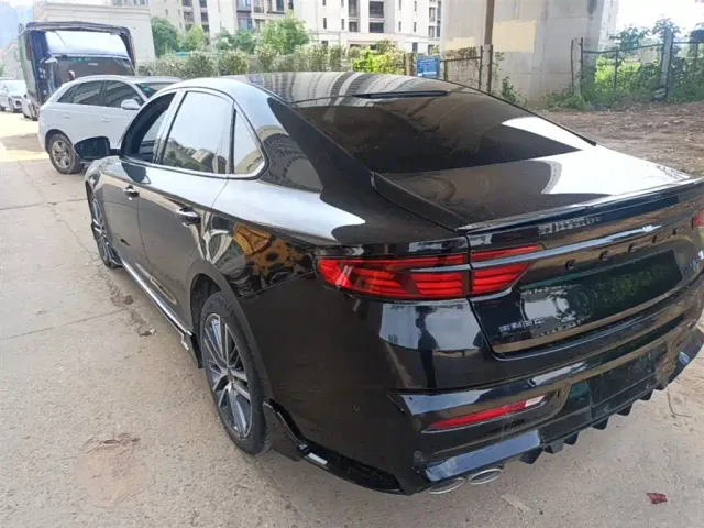 Geely Xingrui — Фото автомобиля 4