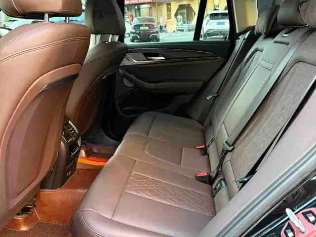 BMW X3 — Фото автомобиля 6