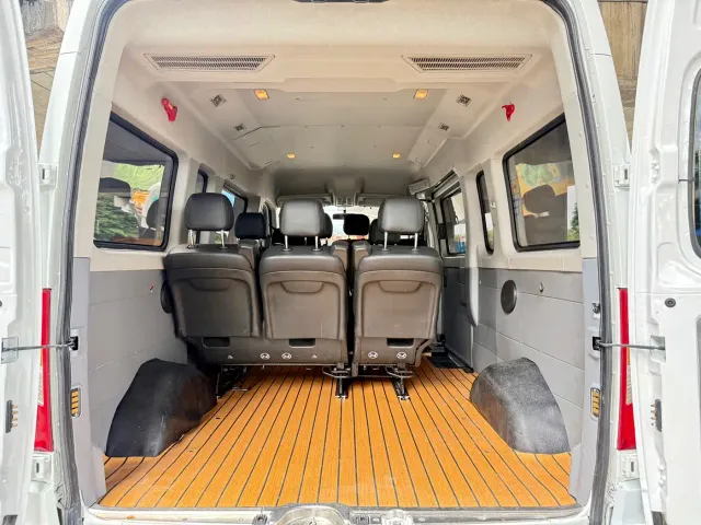 Maxus Xintu V80 — Фото автомобиля 10