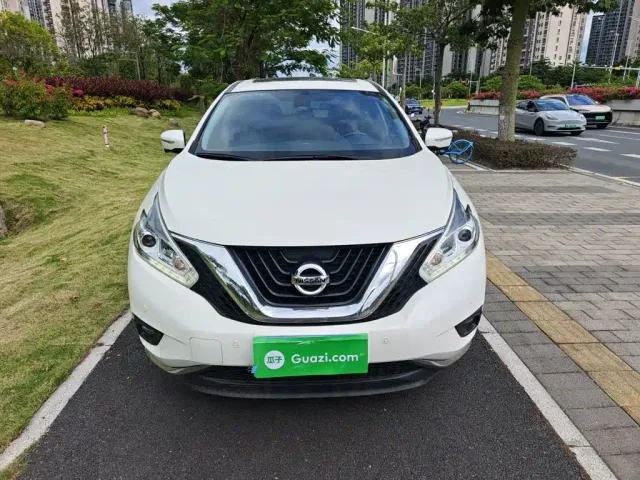 Nissan Murano — Фото автомобиля 2