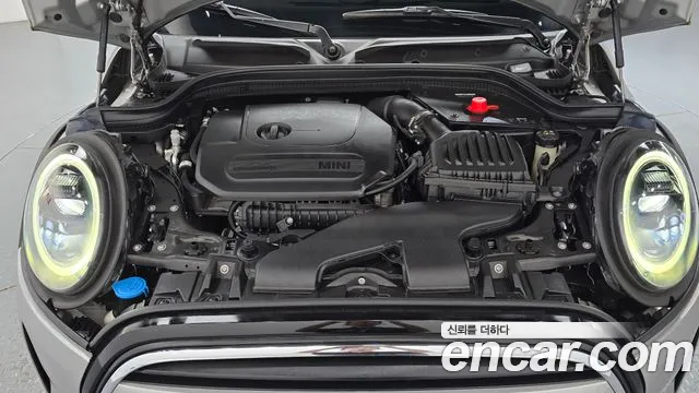 MINI Cooper — Фото автомобиля 9