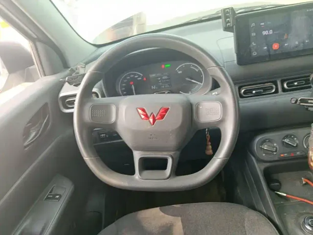 Wuling Hongguang — Фото автомобиля 2