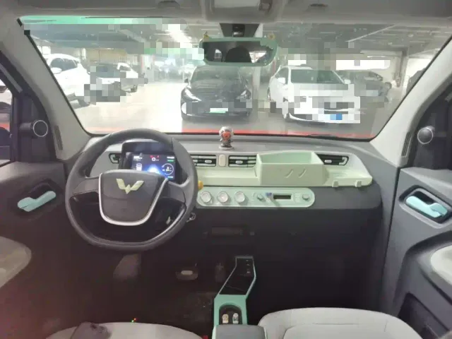 Wuling Hongguang Mini EV — Фото автомобиля 9