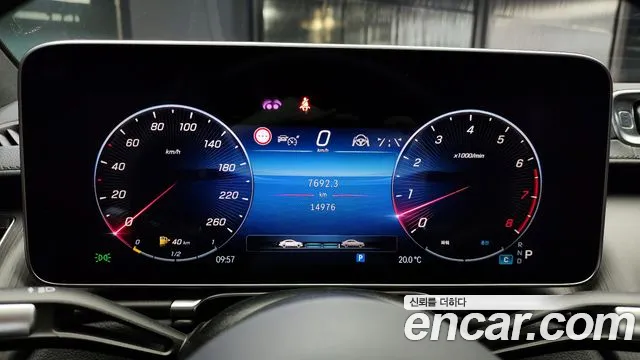 Mercedes-Benz S-Class — Фото автомобиля 8