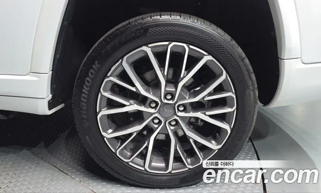 Jeep Cherokee WL — Фото автомобиля 6
