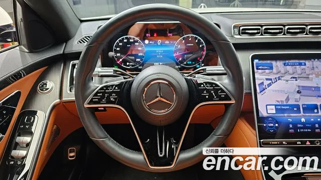 Mercedes-Benz S-Class — Фото автомобиля 14
