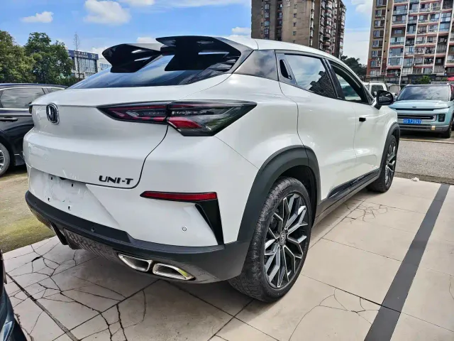 Changan Changan UNI-T 2022 1.5T Premium — Фото автомобиля 14