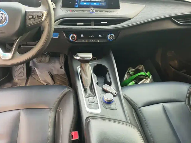 Buick Velite 6 2022 Connected Sharing PLUS — Фото автомобиля 13