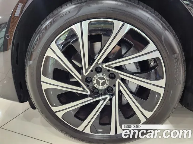 Mercedes-Benz E-Class E-класс W214 E300 4MATIC Exclusive — Фото автомобиля 5