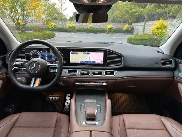 Mercedes-Benz GLS-Class — Фото автомобиля 8