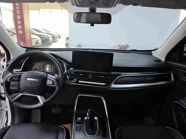 Haval H6 — Фото автомобиля 12