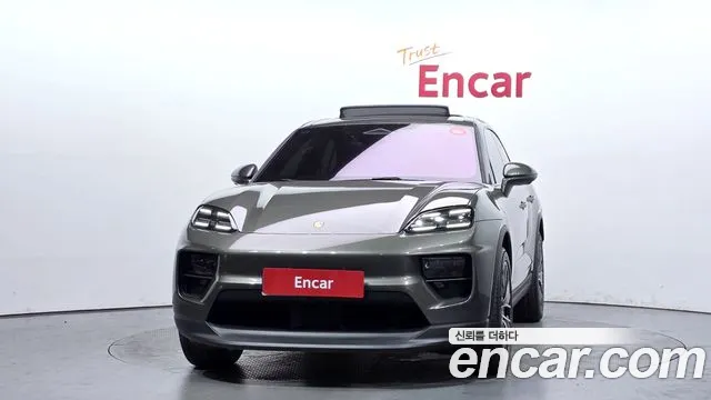 Porsche Macan — Фото автомобиля 3