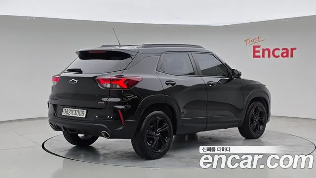 Chevrolet Trailblazer — Фото автомобиля 2