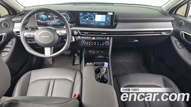 Hyundai Sonata — Фото автомобиля 10
