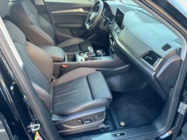 Audi Q5L — Фото автомобиля 11