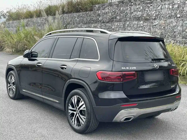 Mercedes-Benz GLB-Class — Фото автомобиля 6