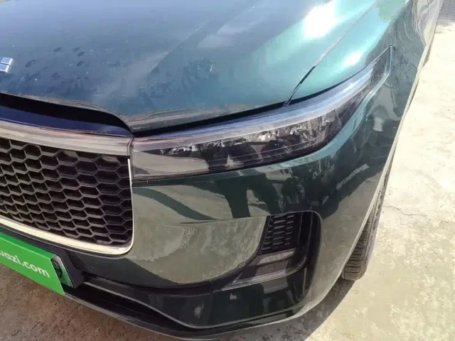 Li Auto ONE — Фото автомобиля 23
