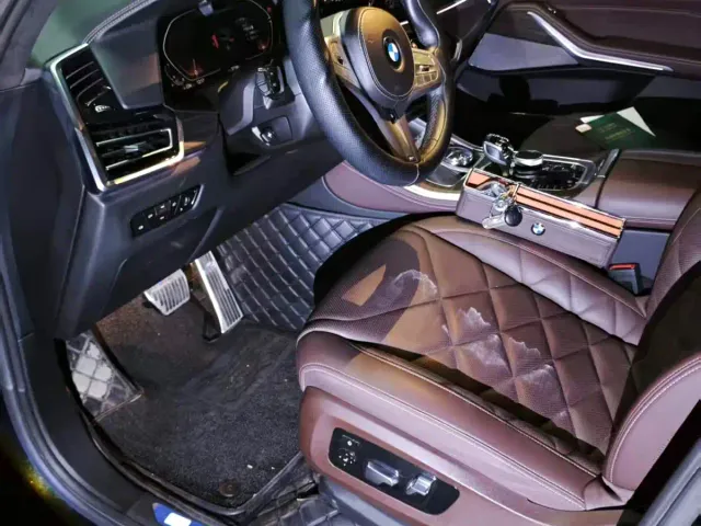 BMW X5 — Фото автомобиля 4
