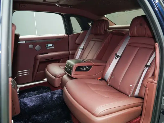 Rolls-Royce Ghost 2021 6.7T Long Wheelbase — Фото автомобиля 13