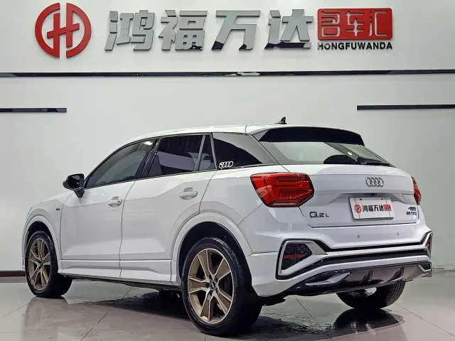 Audi Q2L — Фото автомобиля 6