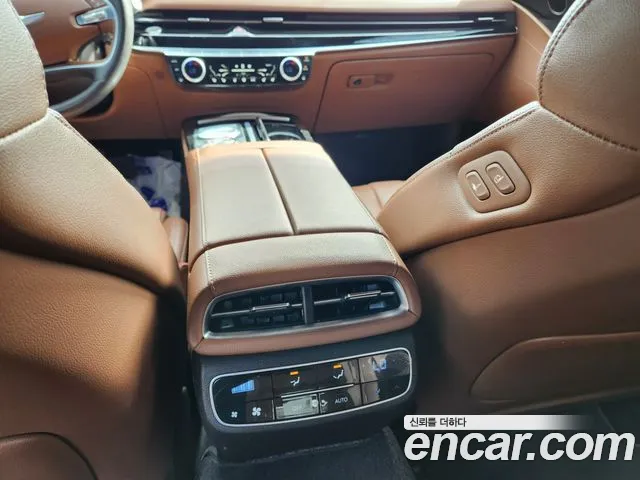 Genesis G80 RG3 — Фото автомобиля 12
