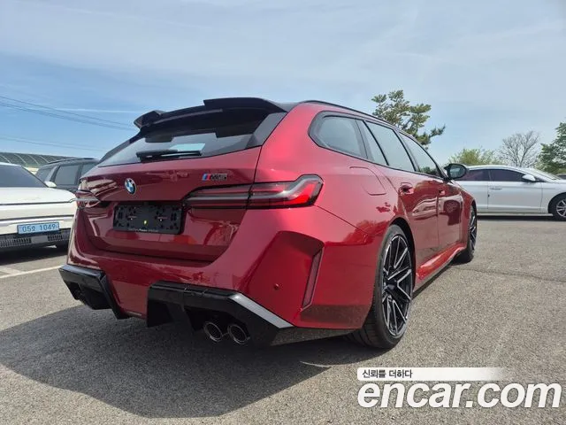 BMW M5 G90 — Фото автомобиля 6
