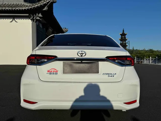 Toyota Corolla — Фото автомобиля 5