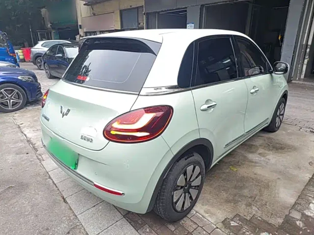 Wuling Bingo — Фото автомобиля 6
