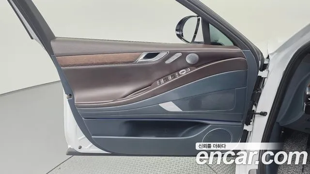 Genesis G80 RG3 — Фото автомобиля 13