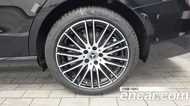 Mercedes-Benz C-Class — Фото автомобиля 21