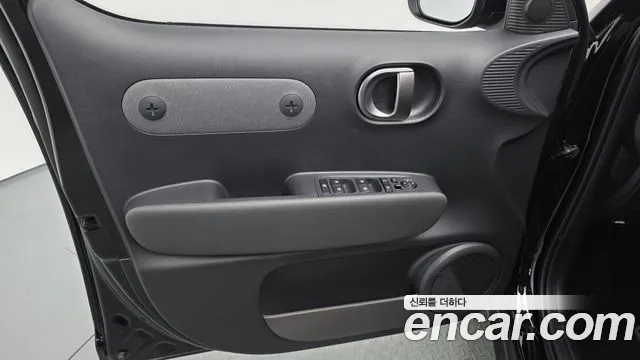 Hyundai Casper Electric — Фото автомобиля 13