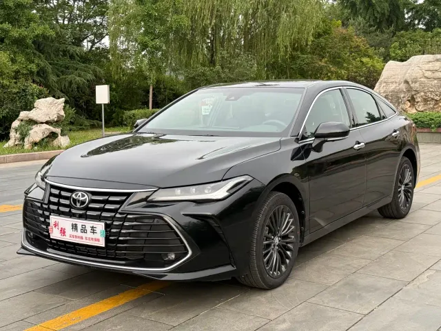 Фотография автомобиля — Toyota Avalon