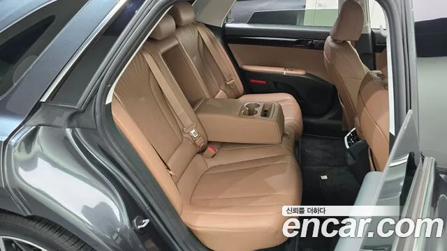 Hyundai Grandeur — Фото автомобиля 10